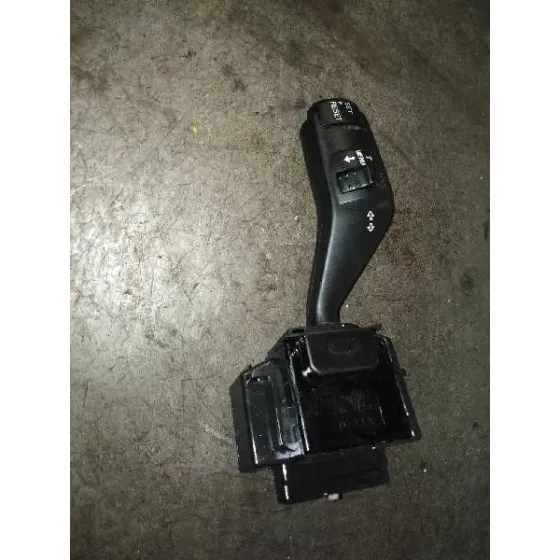 Mando Intermitentes para Ford Focus Berlina (Cap)