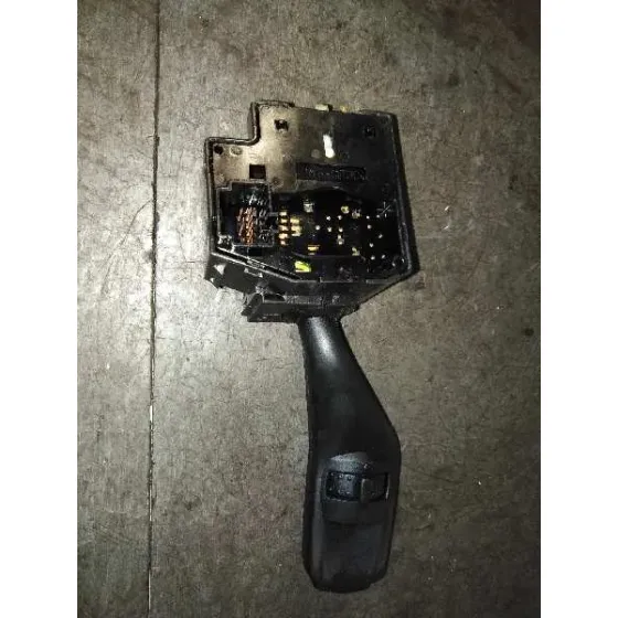 Mando Intermitentes para Ford Focus Berlina (Cap)