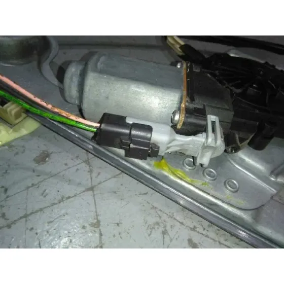 Elevalunas Delantero Derecho para Peugeot 1007