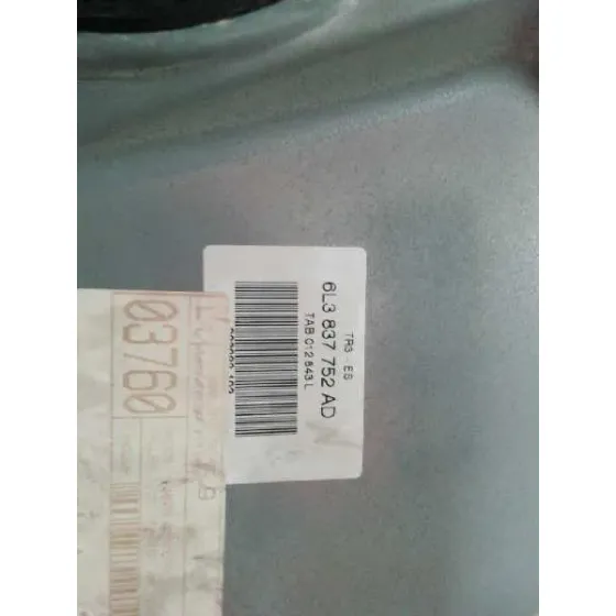 Elevalunas Delantero Derecho para Seat Ibiza (6L1)