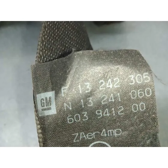 Cinturon Seguridad Delantero Derecho para Opel Zafira B