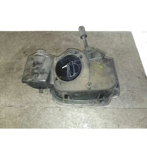 Tapa Exterior Combustible para Renault Clio Iii