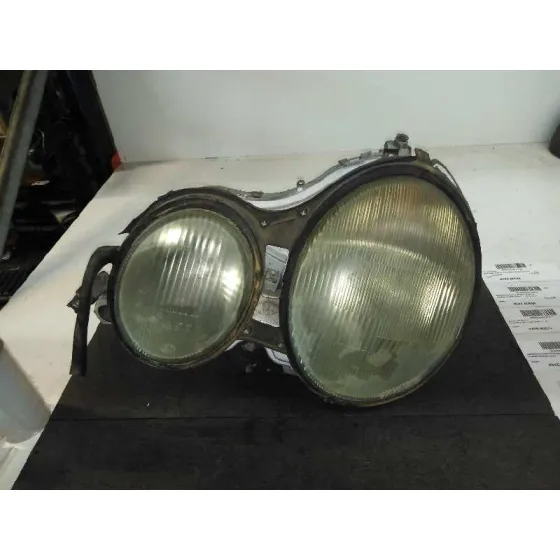 Faro Izquierdo para Mercedes-Benz Clase E (W210) Berlina