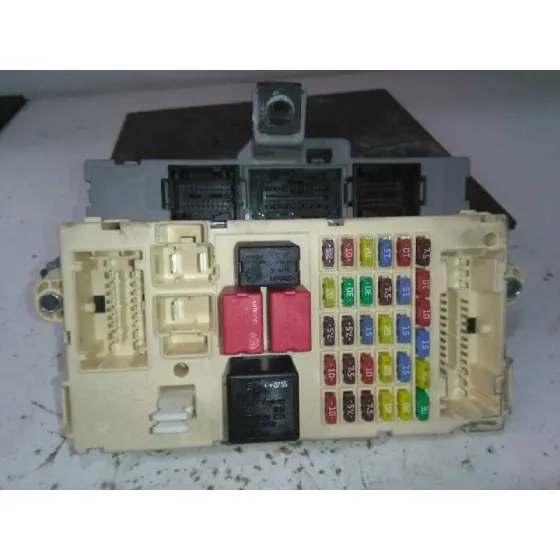 Caja Reles / Fusibles para Alfa Romeo 147 (190)