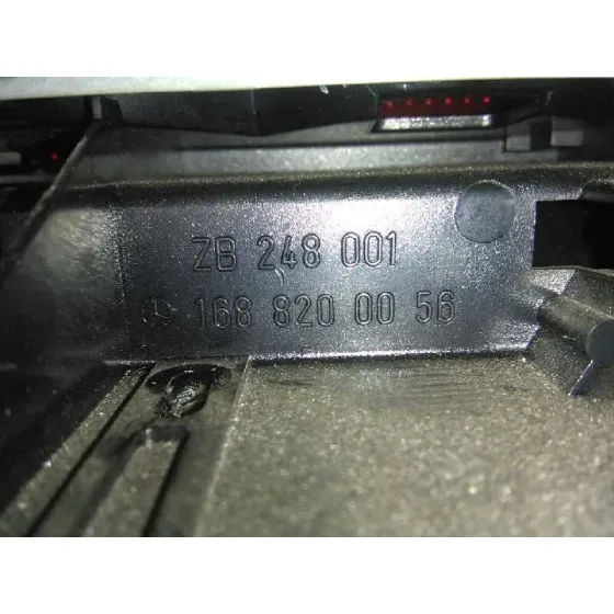 Luz Central De Freno para Mercedes-Benz Clase A (W168)