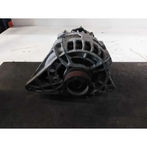 Alternador para Mercedes-Benz Clase Cla (W117)