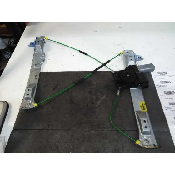 Elevalunas Delantero Izquierdo para Opel Corsa D