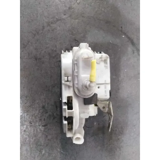 Cerradura Puerta Delantera Derecha para Volkswagen Polo Berlina (6N2)