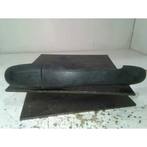 Maneta Exterior Delantera Derecha para Mercedes-Benz Vito Caja Cerrada 6.03 ->