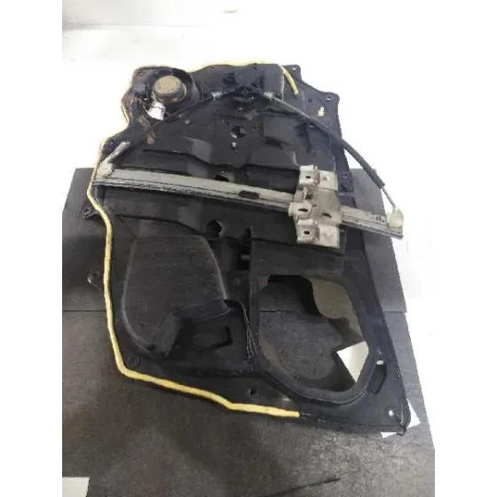 Elevalunas Delantero Izquierdo para Mazda 2 Berlina (Dy)