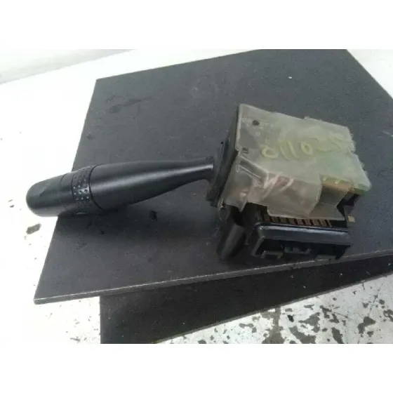 Mando Limpia para Toyota Corolla (E12)