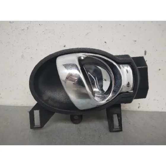 Maneta Interior Trasera Derecha para Nissan Juke (F15)