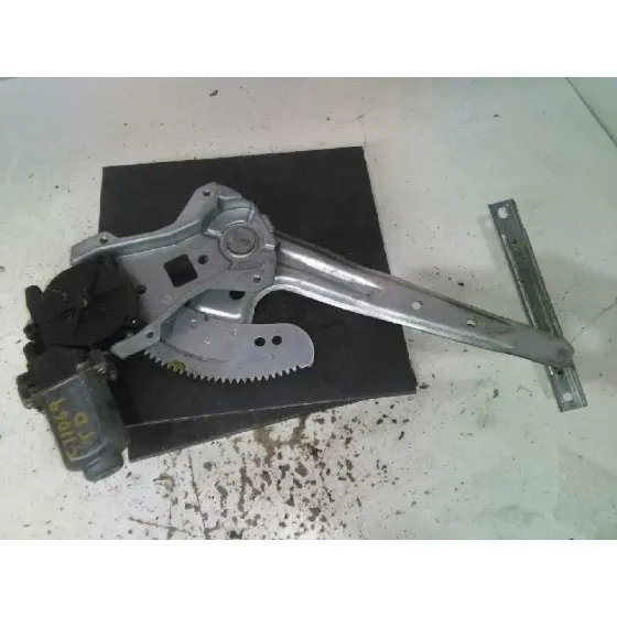 Elevalunas Trasero Derecho para Nissan Almera (N16/E)