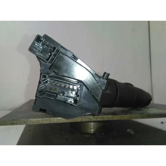 Mando Luces para Nissan Almera (N16/E)
