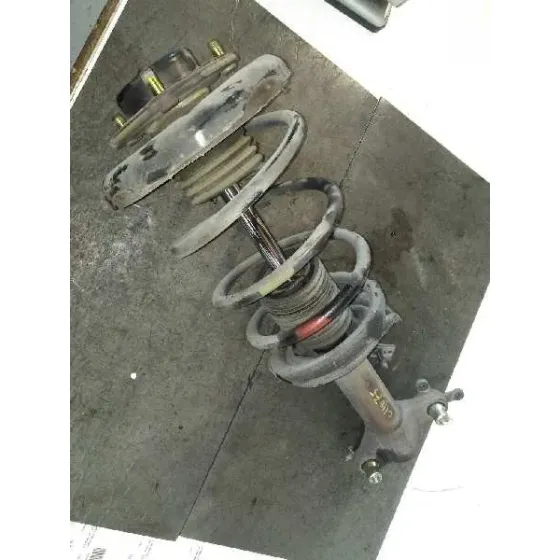 Amortiguador Delantero Derecho para Nissan Primera Berlina (P12)