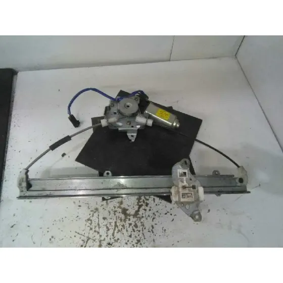 Elevalunas Delantero Izquierdo para Nissan Almera (N16/E)