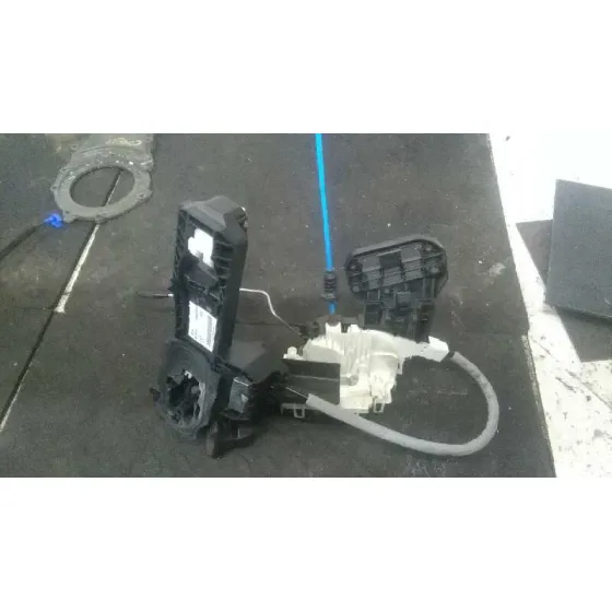 Cerradura Puerta Delantera Derecha para Mercedes-Benz Clase Gla (W156)