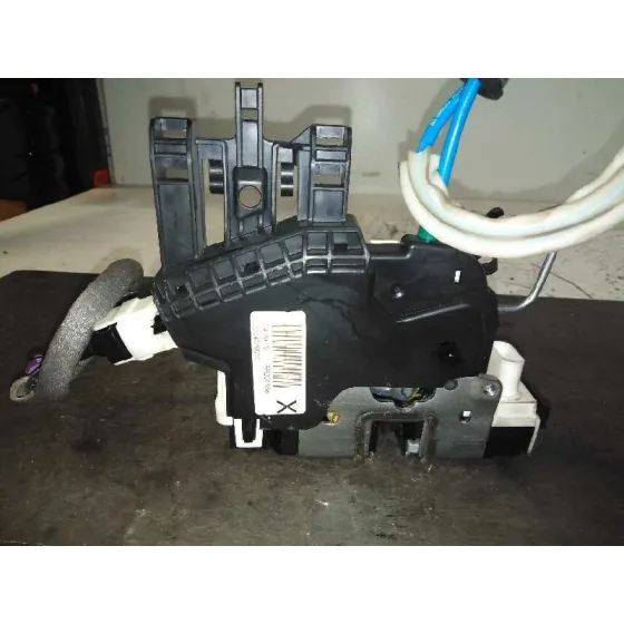 Cerradura Puerta Trasera Derecha para Mercedes-Benz Clase Gla (W156)