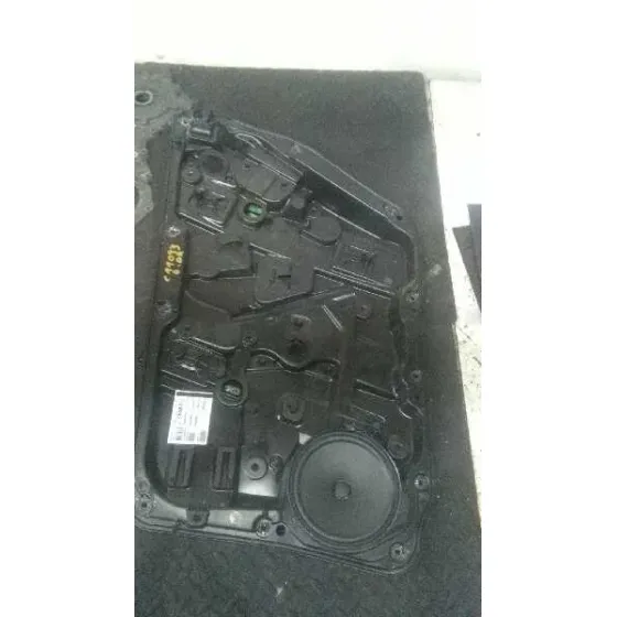 Elevalunas Delantero Derecho para Mercedes-Benz Clase Gla (W156)