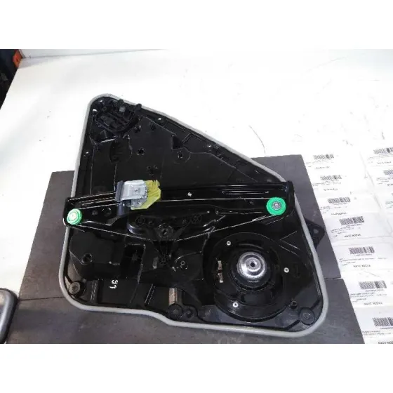 Elevalunas Trasero Izquierdo para Mercedes-Benz Clase Gla (W156)