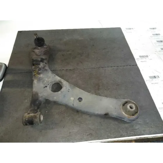Brazo Suspension Inferior Delantero Derecho para Toyota Rav 4 (A2)