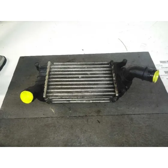 Intercooler para Volkswagen Polo Berlina (6N2)