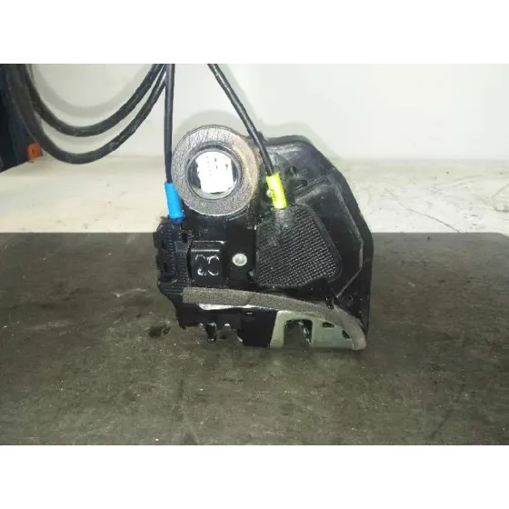 Cerradura Puerta Trasera Derecha para Toyota Auris