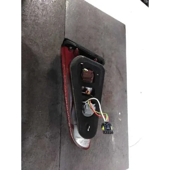 Piloto Trasero Izquierdo para Peugeot 607 (S2)