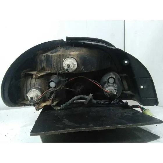 Piloto Trasero Derecho para Kia Sephia Ll