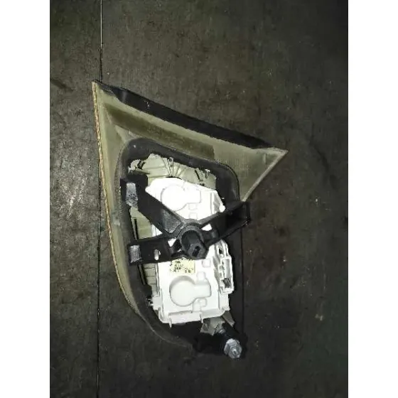 Piloto Trasero Izquierdo para Audi A4 Avant (8E)