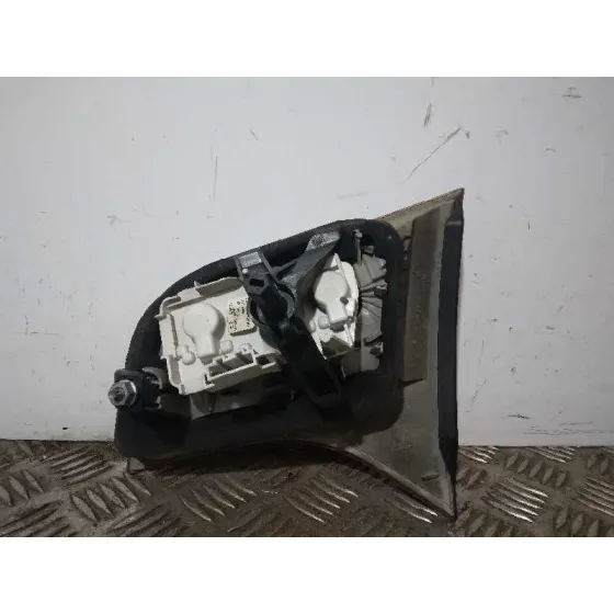 Piloto Trasero Izquierdo para Audi A4 Avant (8E)