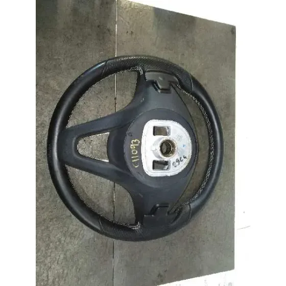 Volante para Mercedes-Benz Clase Gla (W156)