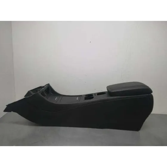 Apoyabrazos Central para Mercedes-Benz Clase Gla (W156)