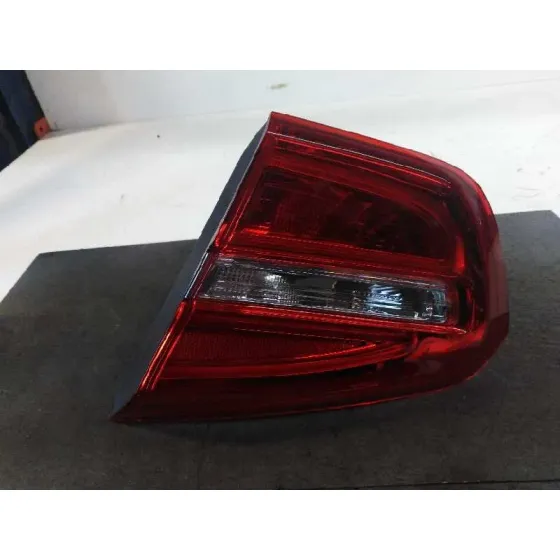 Piloto Trasero Derecho Interior para Mercedes-Benz Clase Gla (W156)