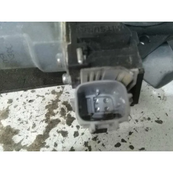 Elevalunas Delantero Derecho para Nissan Juke (F15)