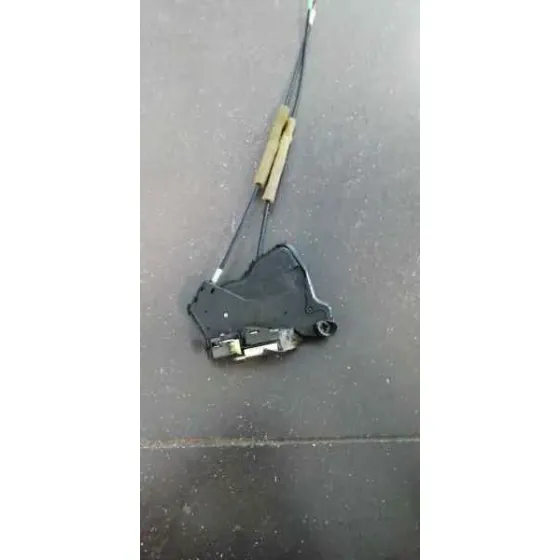 Cerradura Puerta Delantera Izquierda para Toyota Corolla (E12)