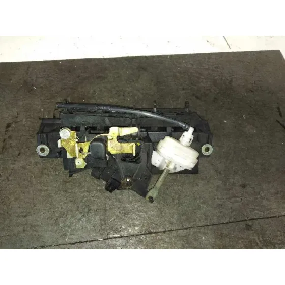 Maneta Exterior Porton para Audi A3 (8L)