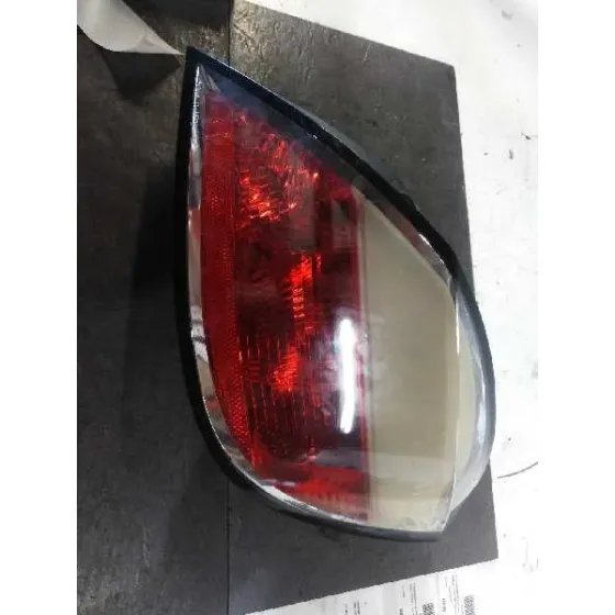 Piloto Trasero Derecho para Opel Astra H Berlina