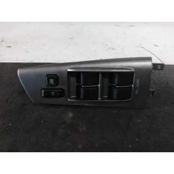 Mando Elevalunas Delantero Izquierdo para Toyota Corolla (E12)