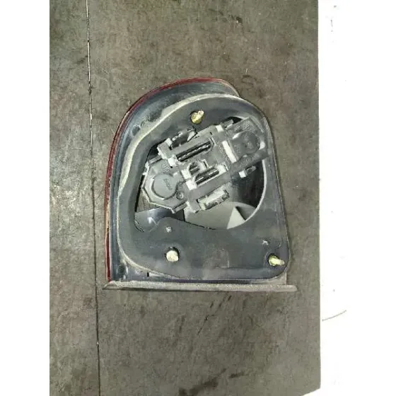 Piloto Trasero Derecho para Seat Toledo (1M2)