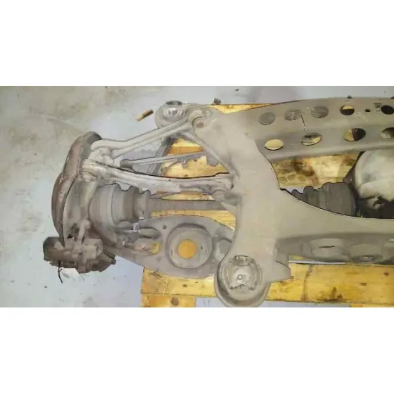 Puente Trasero para Mercedes-Benz Clase E (W210) Berlina Diesel
