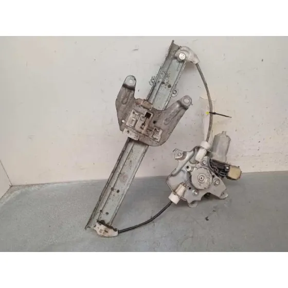 Elevalunas Trasero Derecho para Nissan X-Trail (T31)
