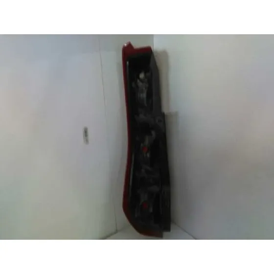 Piloto Trasero Derecho para Nissan X-Trail (T31)