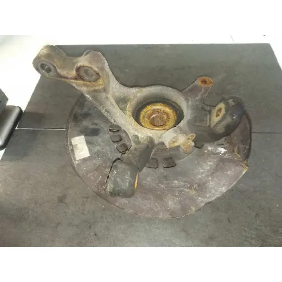 Mangueta Delantera Izquierda para Toyota Rav 4 (A2)