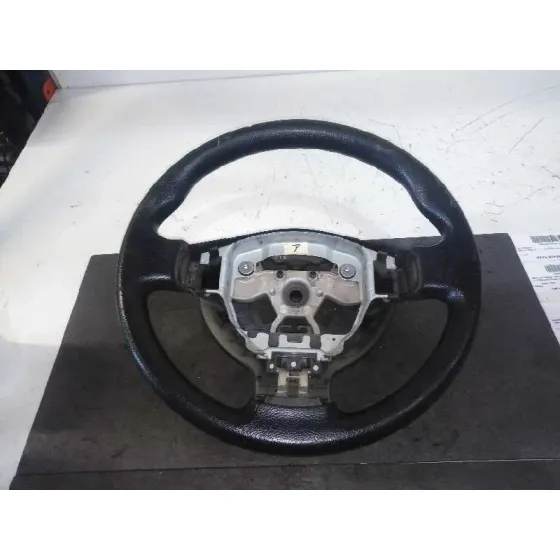 Volante para Nissan X-Trail (T31)