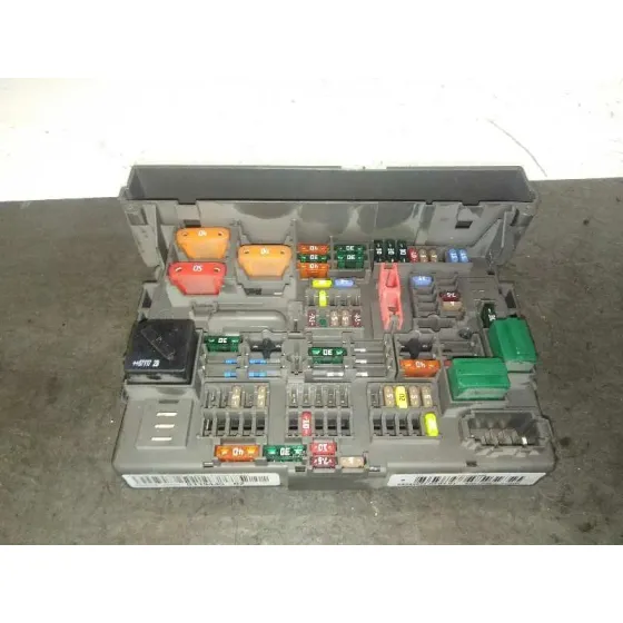 Caja Reles / Fusibles para Bmw Serie 1 Berlina (E81/E87)