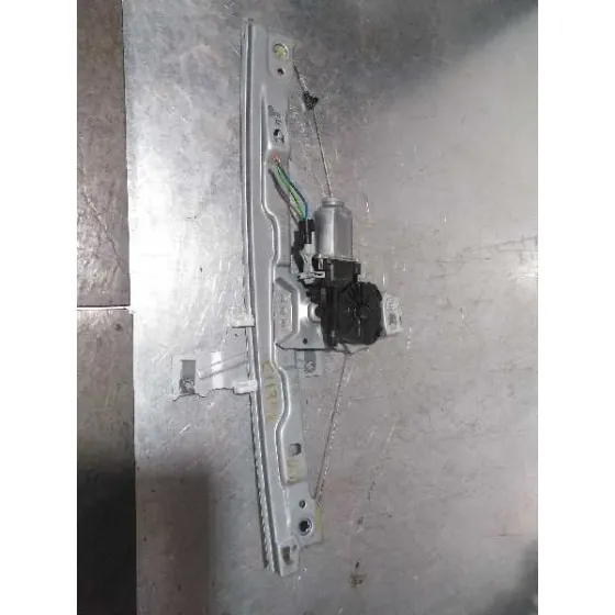 Elevalunas Delantero Derecho para Peugeot 207 Sw