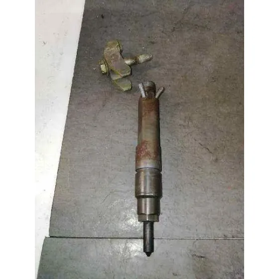 Inyector para Volkswagen Bora Berlina (1J2)