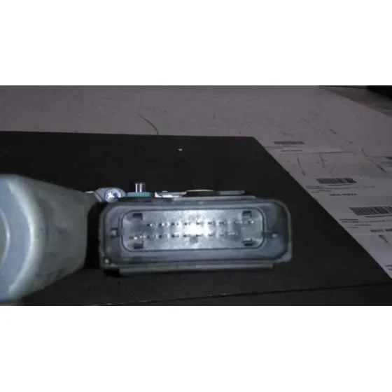 Motor Elevalunas Trasero Derecho para Volkswagen Golf V Berlina (1K1)