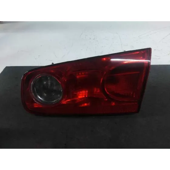 Piloto Trasero Derecho Interior para Renault Laguna Ii (Bg0)